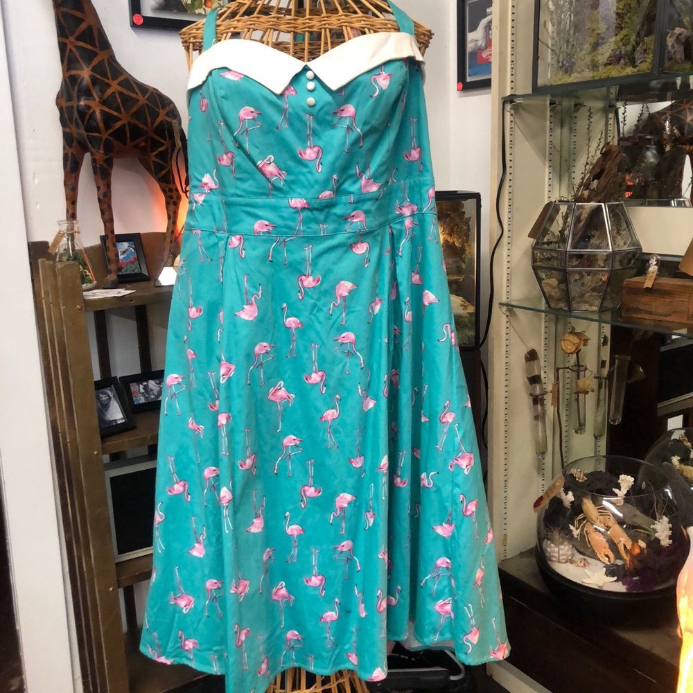 Pinup flamingo swing dress